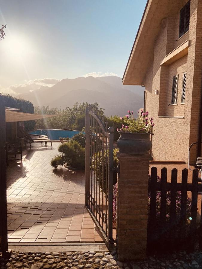 Villa Cipriano มินตูร์โน ภายนอก รูปภาพ